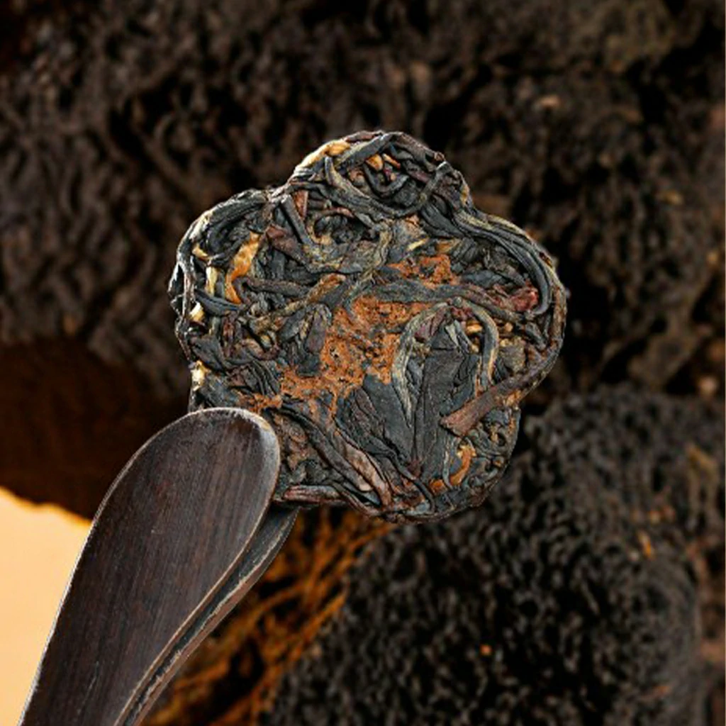 Mysterious Realm Black Gold Wild Black Tea (Gift Box) - Image 2